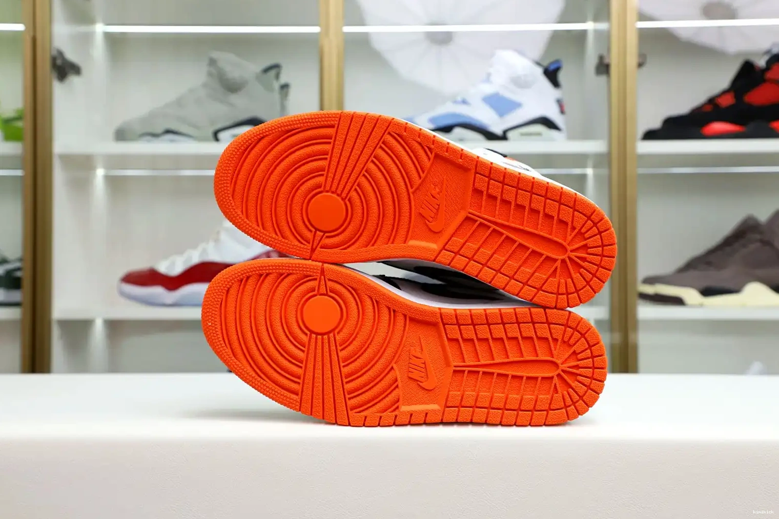 Retro Kimikick High OG Electro Air Jordan Orange' 1 0612